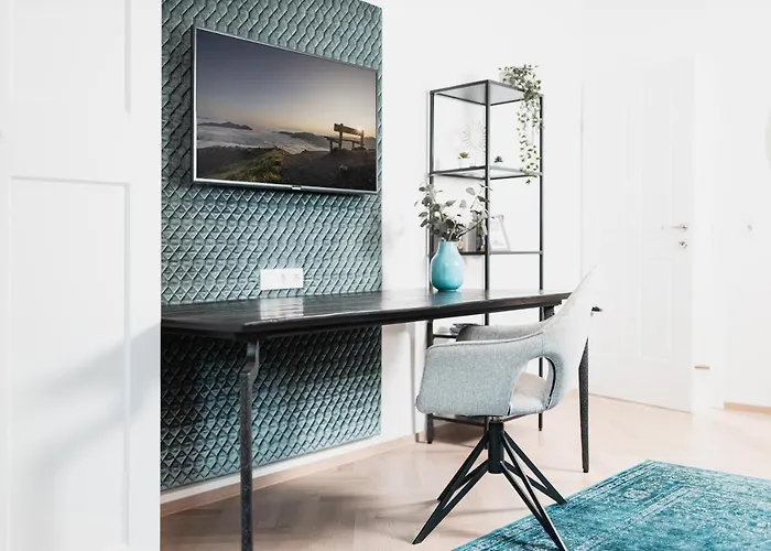 Center-apartment - Im Stadtzentrum In Perfekter Lage & Balkon Appartement *