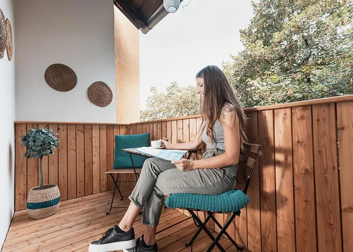 Center-apartment - Im Stadtzentrum In Perfekter Lage & Balkon 公寓