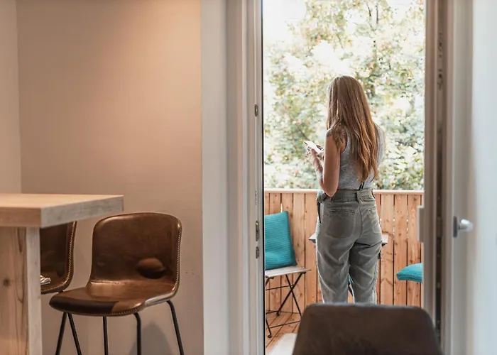 Center-apartment - Im Stadtzentrum In Perfekter Lage & Balkon * 因斯布鲁克