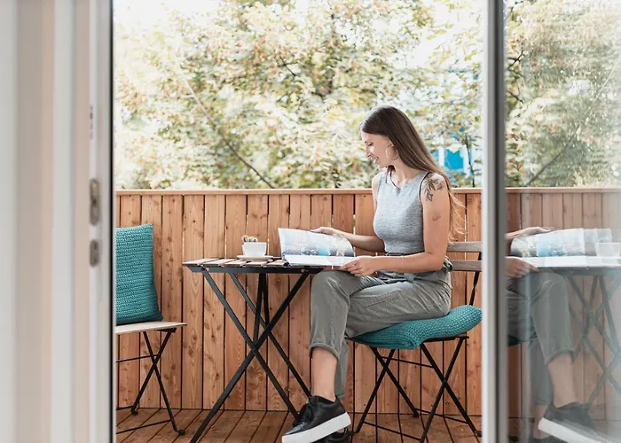 Center-apartment - Im Stadtzentrum In Perfekter Lage & Balkon Appartement *